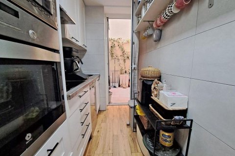 Apartment for sale in Alicante, Spain 3 bedrooms, 86 sq.m. No. 194836 - photo 26