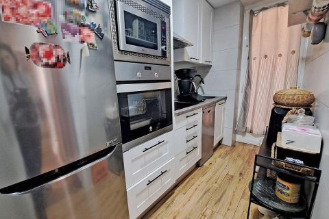 Apartment for sale in Alicante, Spain 3 bedrooms, 86 sq.m. No. 194836 - photo 24
