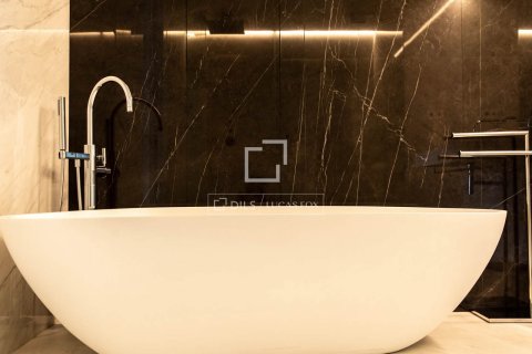 Huoneisto vuokrattavana Barcelona, Espanja, 2 makuuhuonetta, 86 m2 No. 192845 - kuva 9