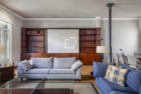 Huoneisto vuokrattavana Barcelona, Espanja, 4 makuuhuonetta, 200 m2 No. 192846 - kuva 5