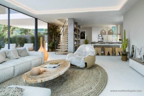 Villa à vendre à Estepona, Malaga, Espagne, 4 chambres, 297 m2 No. 192940 - photo 3