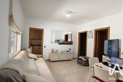 Продажа квартиры в Матаро, Барселона, Испания 3 спальни, 78м2 №187761 - фото 1