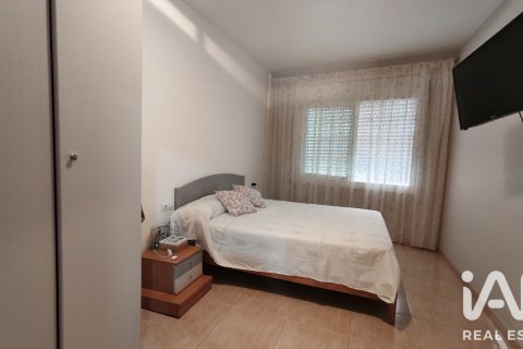 Продажа квартиры в Матаро, Барселона, Испания 3 спальни, 78м2 №187761 - фото 4