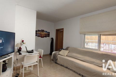 Продажа квартиры в Матаро, Барселона, Испания 3 спальни, 78м2 №187761 - фото 6