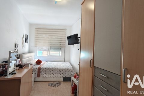 Продажа квартиры в Матаро, Барселона, Испания 3 спальни, 78м2 №187761 - фото 5