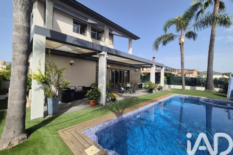 Продажа дома в Гандия, Валенсия, Испания 5 спален, 559м2 №187760 - фото 8