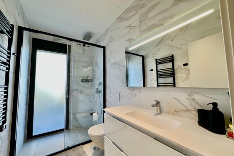 Villa till salu i Pinar De Campoverde, Alicante, Spanien 3 sovrum, 282 kvm. Nr. 144334 - foto 21