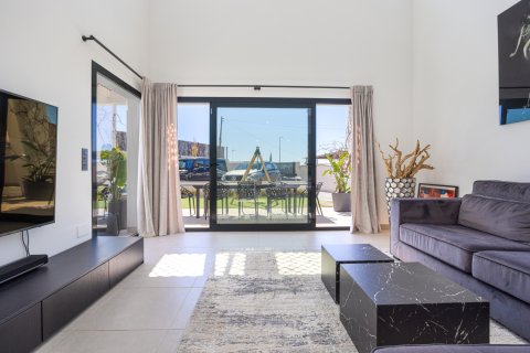 Продажа виллы в Сьюдад Кесада, Аликанте, Испания 4 спальни, 153м2 №144336 - фото 6