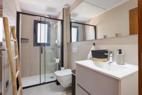 Продажа виллы в Сьюдад Кесада, Аликанте, Испания 4 спальни, 153м2 №144336 - фото 21