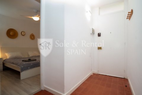 Apartamento en venta en Tossa de Mar, Gerona, España 3 dormitorios, 80 m2 No. 166406 - foto 2