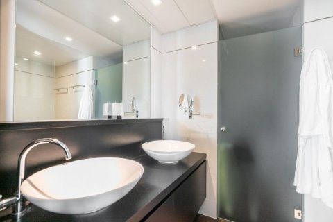 Lägenhet till salu i Barcelona, Spanien 4 sovrum, 160 kvm. Nr. 141007 - foto 15