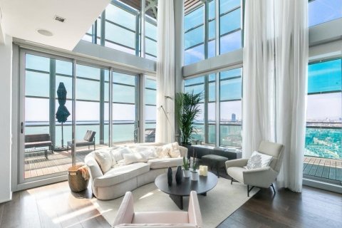 Lägenhet till salu i Barcelona, Spanien 4 sovrum, 160 kvm. Nr. 141007 - foto 2