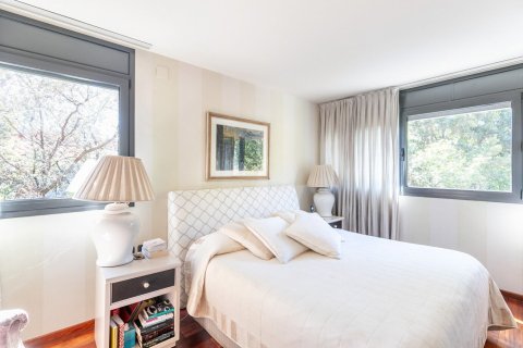 House zum Verkauf in Barcelona, Spanien 5 Schlafzimmer, Nr. 141008 - Foto 13