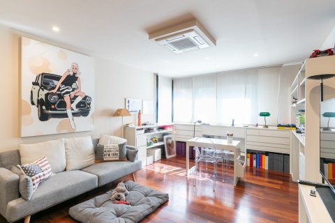 House zum Verkauf in Barcelona, Spanien 5 Schlafzimmer, Nr. 141008 - Foto 15