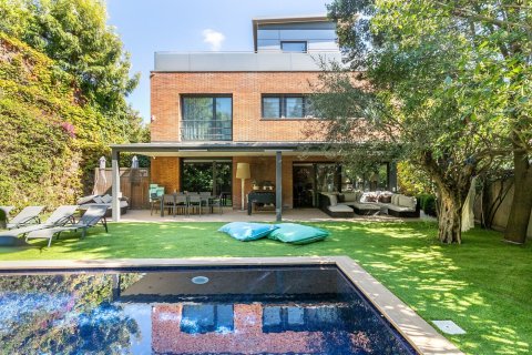 House zum Verkauf in Barcelona, Spanien 5 Schlafzimmer, Nr. 141008 - Foto 3