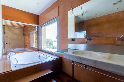 Продажа дома в Барселона, Испания 5 спален, №141004 - фото 14