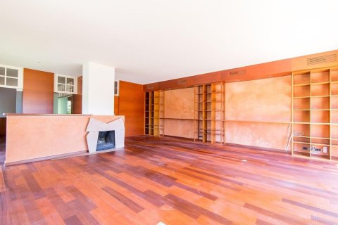 Продажа дома в Барселона, Испания 5 спален, №141004 - фото 7