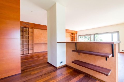 Продажа дома в Барселона, Испания 5 спален, №141004 - фото 23