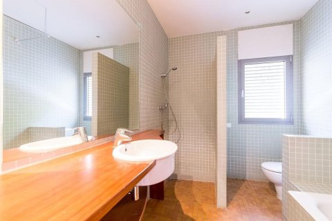 Продажа дома в Барселона, Испания 5 спален, №141004 - фото 29