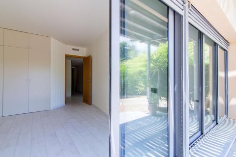 Продажа дома в Барселона, Испания 5 спален, №141004 - фото 17