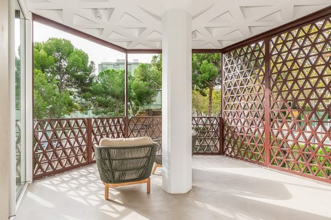 Lägenhet till salu i Barcelona, Spanien 5 sovrum, Nr. 141003 - foto 7