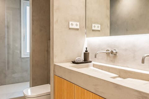 Lägenhet till salu i Barcelona, Spanien 5 sovrum, Nr. 141003 - foto 12