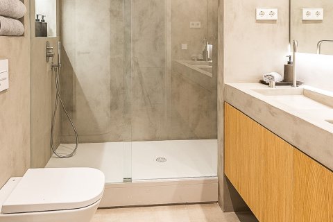 Lägenhet till salu i Barcelona, Spanien 5 sovrum, Nr. 141003 - foto 11