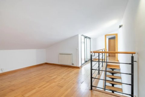 Lägenhet till salu i Sant Cugat Del Valles, Barcelona, Spanien 4 sovrum, Nr. 141009 - foto 25