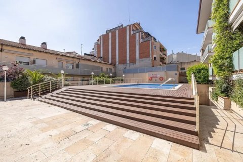 Lägenhet till salu i Sant Cugat Del Valles, Barcelona, Spanien 4 sovrum, Nr. 141009 - foto 2