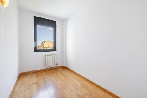 Lägenhet till salu i Sant Cugat Del Valles, Barcelona, Spanien 4 sovrum, Nr. 141009 - foto 13