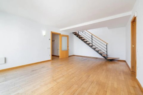 Lägenhet till salu i Sant Cugat Del Valles, Barcelona, Spanien 4 sovrum, Nr. 141009 - foto 4