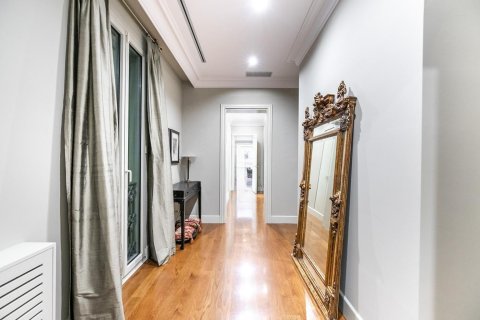 Apartamento en venta en Barcelona, España 4 dormitorios, 220 m2 No. 141006 - foto 20