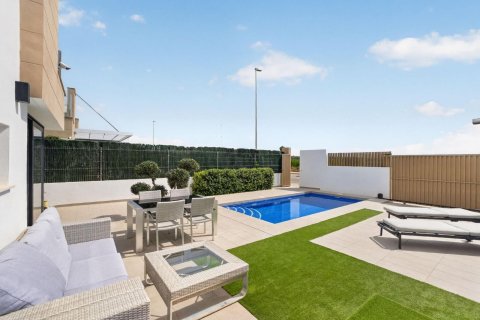 Villa zum Verkauf in Guardamar del Segura, Alicante, Spanien 178 m2 Nr. 190780 - Foto 4