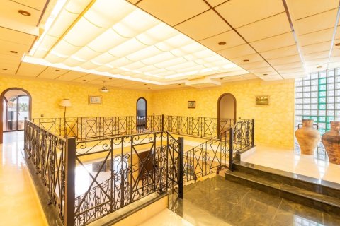 Villa zum Verkauf in La Zenia, Alicante, Spanien 624 m2 Nr. 190779 - Foto 4