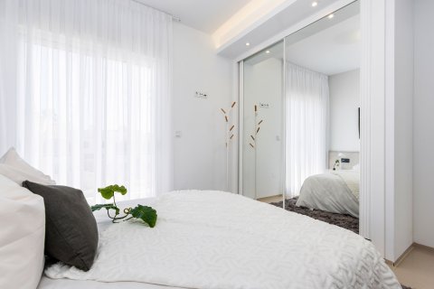 Townhouse for sale Rojales, Alicante, Spain 3 bedrooms, 133 sq.m. No. 110171 - photo 11