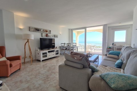Apartamento en alquiler en Platja De Muro, Mallorca, España 3 dormitorios, 156 m2 No. 196350 - foto 3