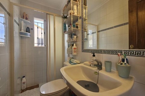 Villa till salu i La Zenia, Alicante, Spanien 3 sovrum, Nr. 196348 - foto 19