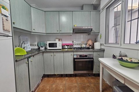 Villa till salu i La Zenia, Alicante, Spanien 3 sovrum, Nr. 196348 - foto 6