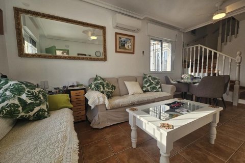Villa till salu i La Zenia, Alicante, Spanien 3 sovrum, Nr. 196348 - foto 4