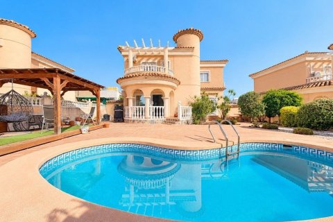 Villa i San Fulgencio, Alicante, Spanien 4 sovrum, 137 kvm. Nr. 196345