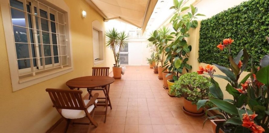 Dzīvoklis Dehesa De Campoamor, Alicante, Spānijā 3 istabas, 101 m2 Nr. 196346