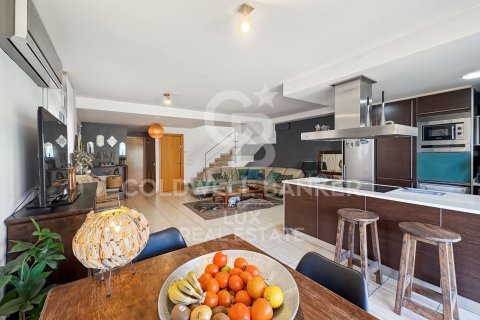 House for sale in Empuriabrava, Girona, Spain 4 bedrooms, 149 sq.m. No. 159591 - photo 5