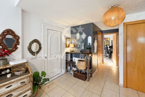 House for sale in Empuriabrava, Girona, Spain 4 bedrooms, 149 sq.m. No. 159591 - photo 9