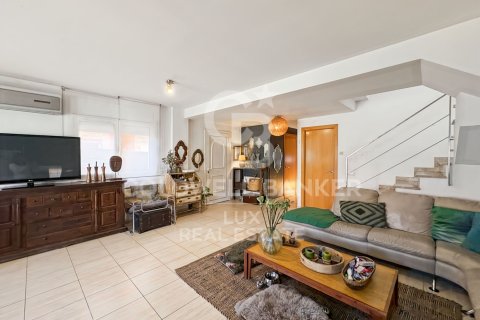 House for sale in Empuriabrava, Girona, Spain 4 bedrooms, 149 sq.m. No. 159591 - photo 4