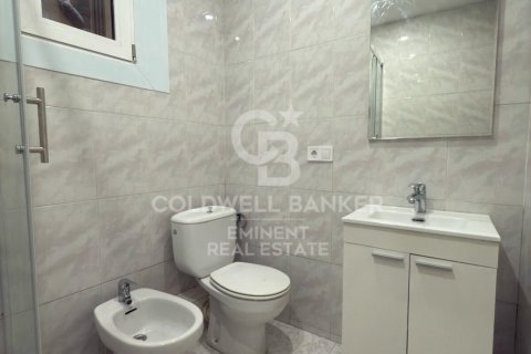 Apartment à vendre à Barcelona, Espagne, 4 chambres, 89 m2 No. 159590 - photo 7