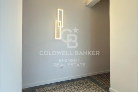 Apartment à vendre à Barcelona, Espagne, 4 chambres, 89 m2 No. 159590 - photo 5