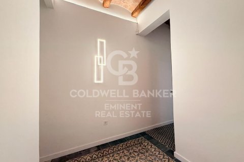 Apartment à vendre à Barcelona, Espagne, 4 chambres, 89 m2 No. 159590 - photo 10