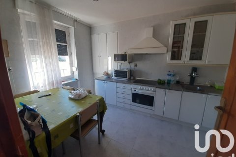 House zum Verkauf in La Baneza, Leon, Spanien 10 Schlafzimmer, 400 m2 Nr. 185879 - Foto 6