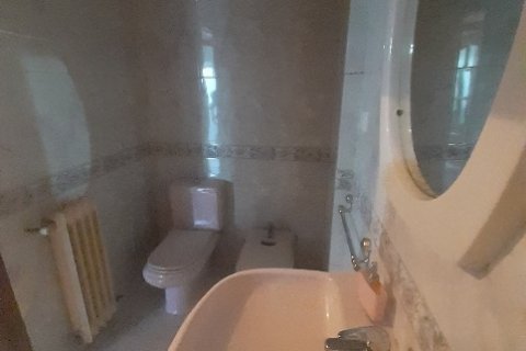 Продажа квартиры в Ла-Баньеса, Леон, Испания 1 спальня, 95м2 №185880 - фото 26