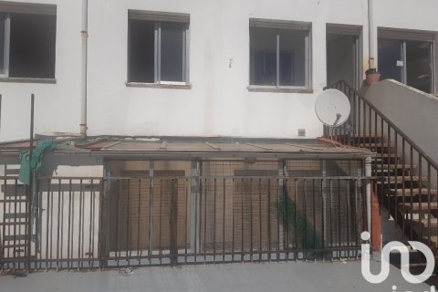 Продажа квартиры в Ла-Баньеса, Леон, Испания 1 спальня, 95м2 №185880 - фото 3